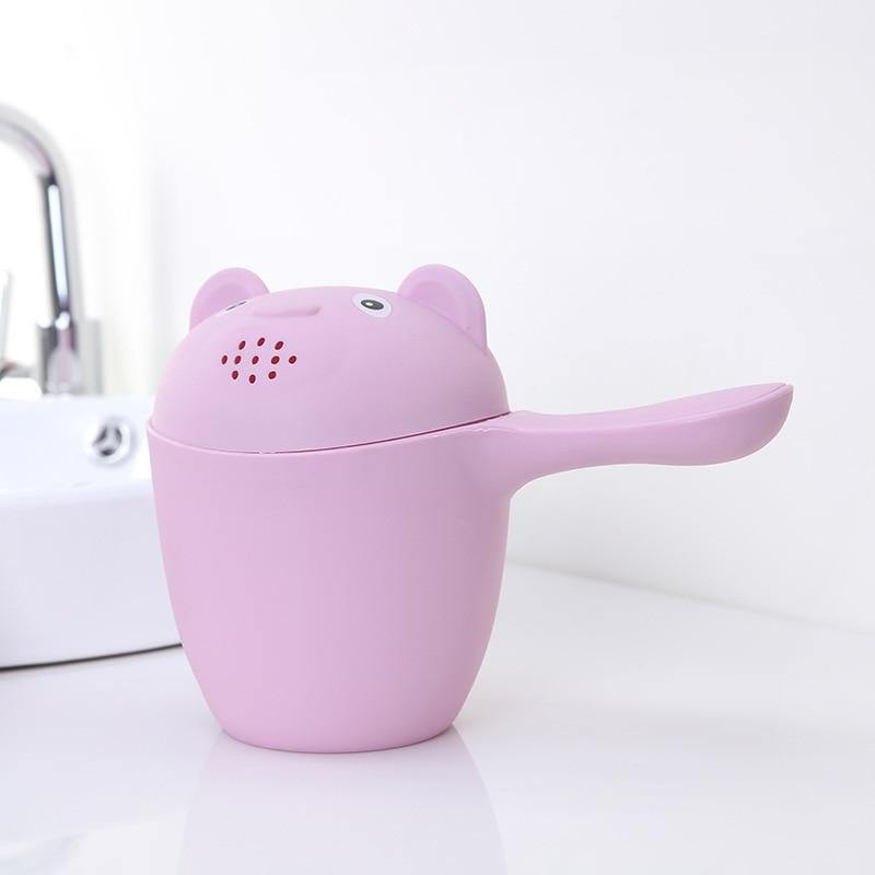 Tasse de shampoing pour le bain de bébé