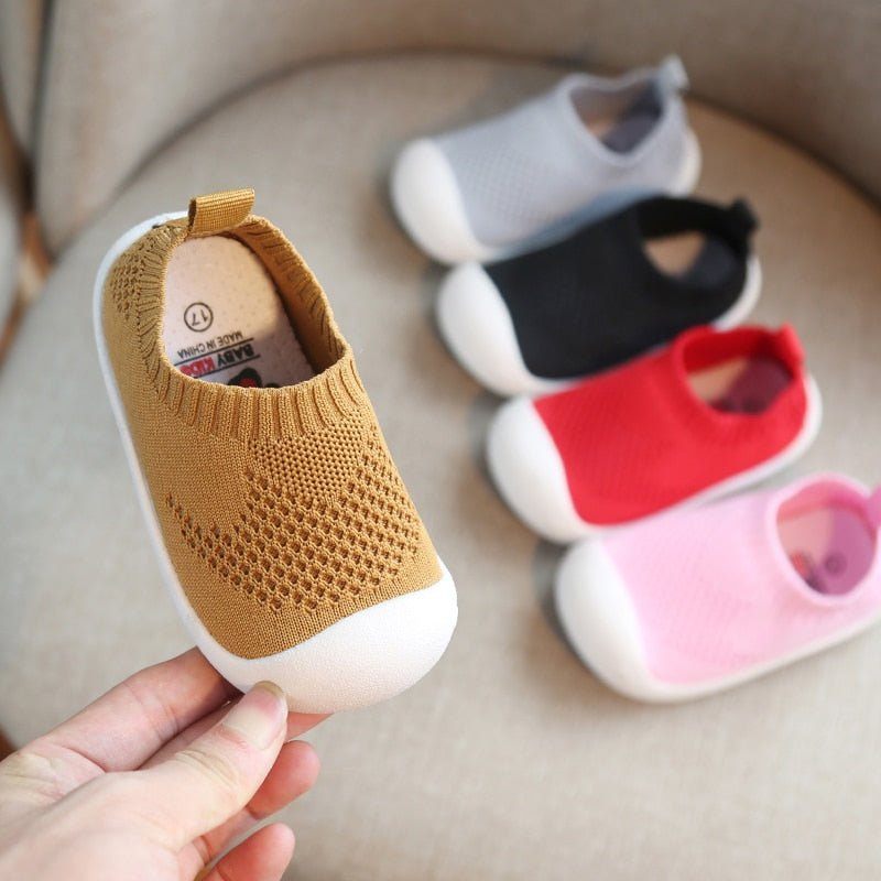 Chaussures décontractées en maille pour bébé